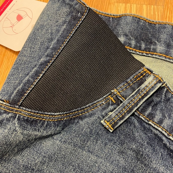 Isabel maternity short - Picture 3 of 4